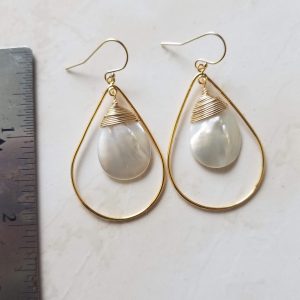 medium mother of pearl teardrop earrings