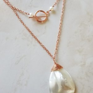 mother of pearl pendant