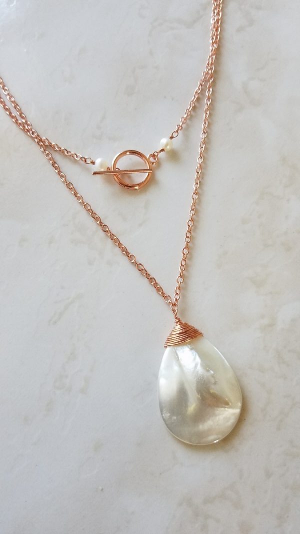 mother of pearl pendant