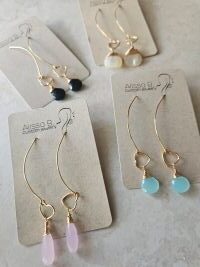 gold heart earrings